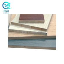 Panneau de bloc de bois de pin laminé papier mélamine 15mm 18mm